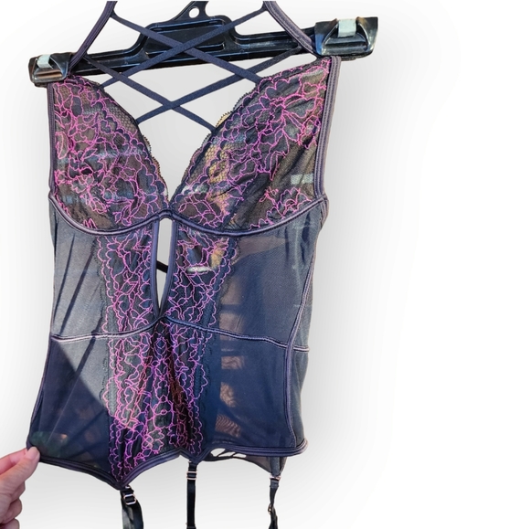 BRAS N THINGS corset bustier garter belt black mesh purple lace size 10 - Picture 11 of 14